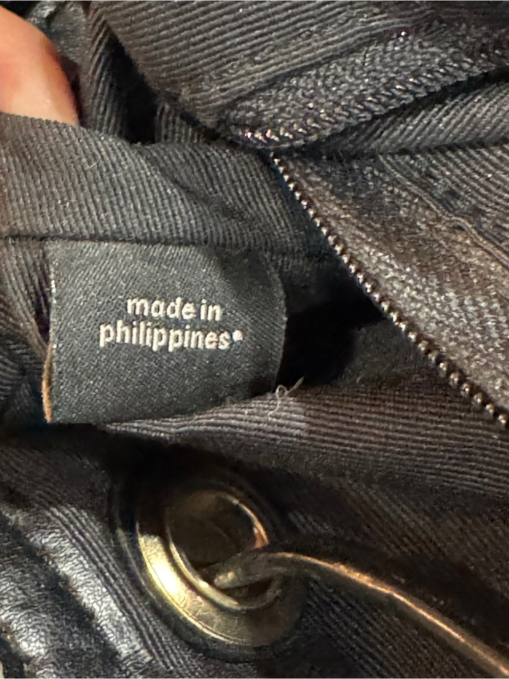 Coach Elle backpack featuring a signature canvas print and smooth leather trim. - Picture 4 of 11